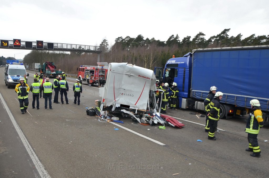 Schwerer VU A 1 Rich Saarbruecken kurz vor AK Leverkusen P048.JPG - Miklos Laubert